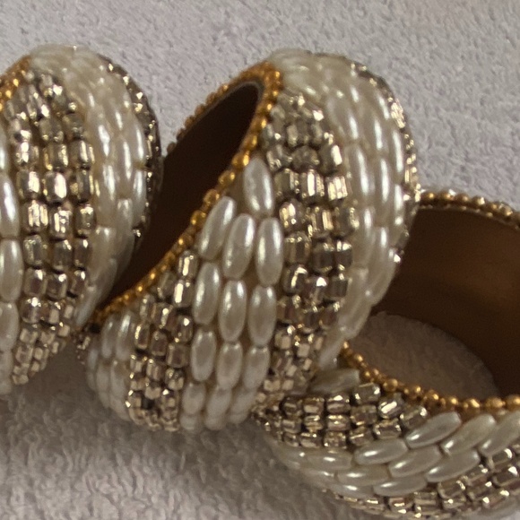 Set of 3 Napkin Rings - Picture 3 of 5